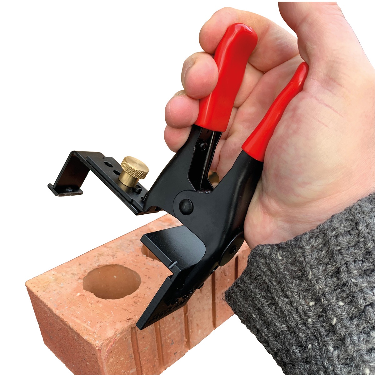 The JAGClamp XL is a multi-purpose line fixing adjustable clamp (sold as a pair) used by Bricklayers. The JAGClamp XL is the upgraded adjustable line stretcher clamp which can be adjusted allowing you the versatility to attach your guide line to brick, bl