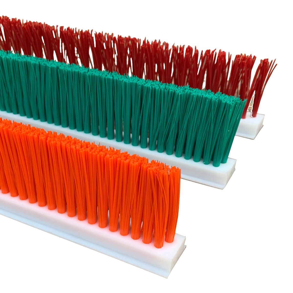 Marion Single Brush Systems choose you width and texture type. The single Chameleon concrete texturing brushes are available in widths of: 4ft, 6ft, and 8ft and you can choose from three #612 nylon resin colour coded texturing brushes. Orange: Medium, Gre