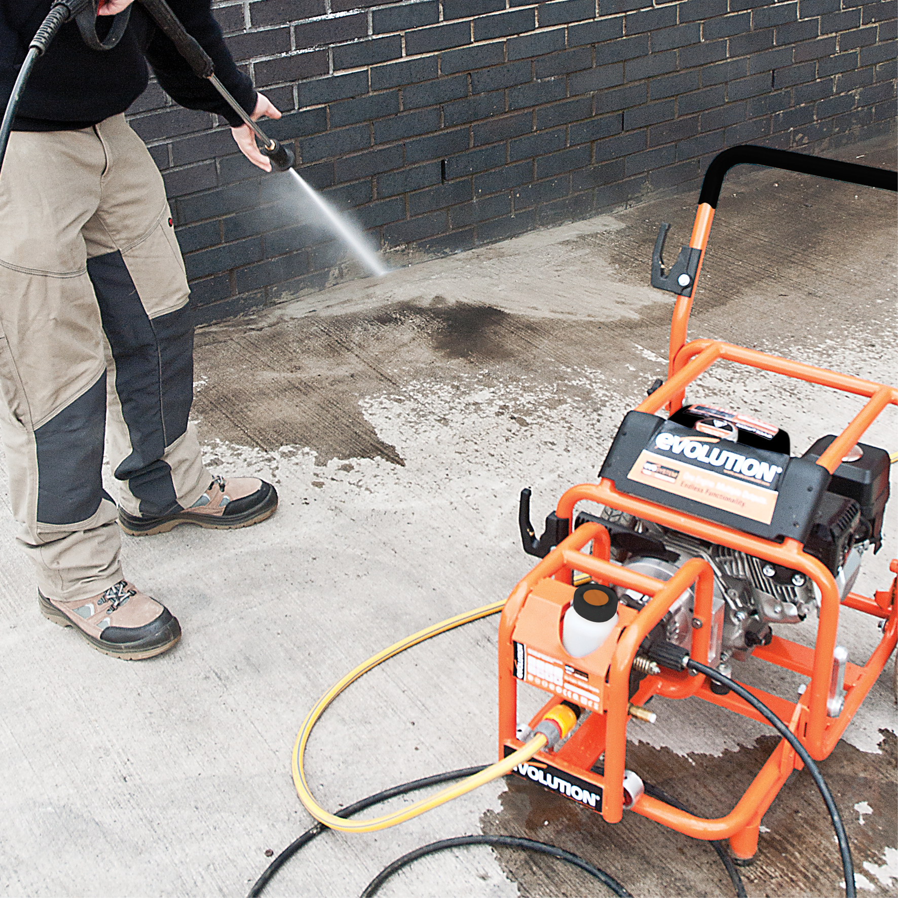 Speedcrete offer the Evolution Evo-System 175 Bar Pressure Washer Output and Engine combination for your jet-wash requirements.