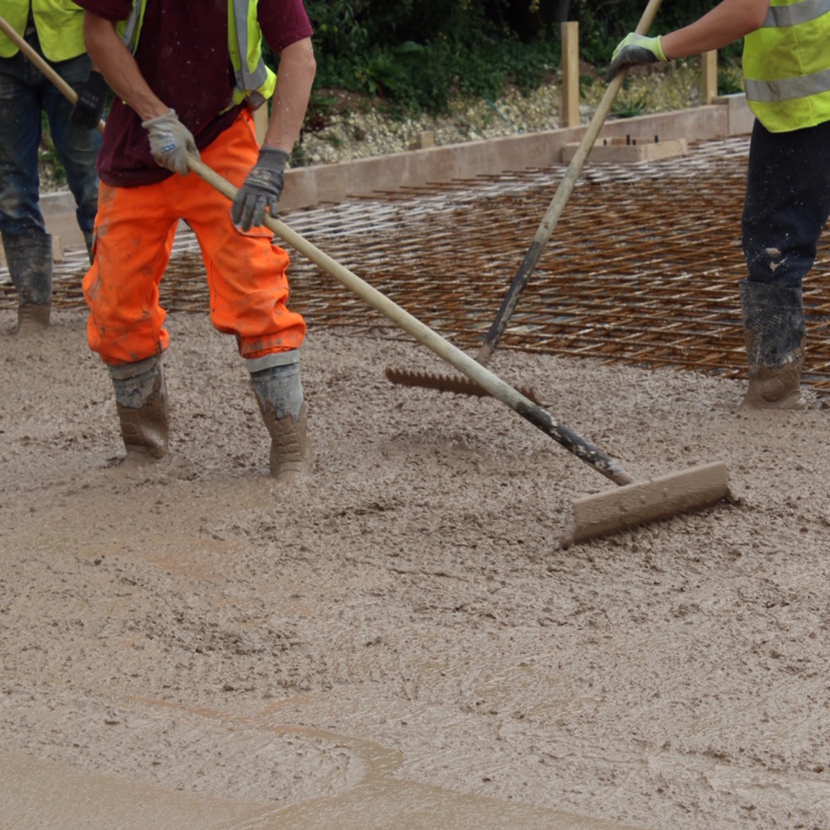 Heavy duty aluminium concrete placers help move and level concrete on the slab. Available from Speedcrete, United Kingdom.